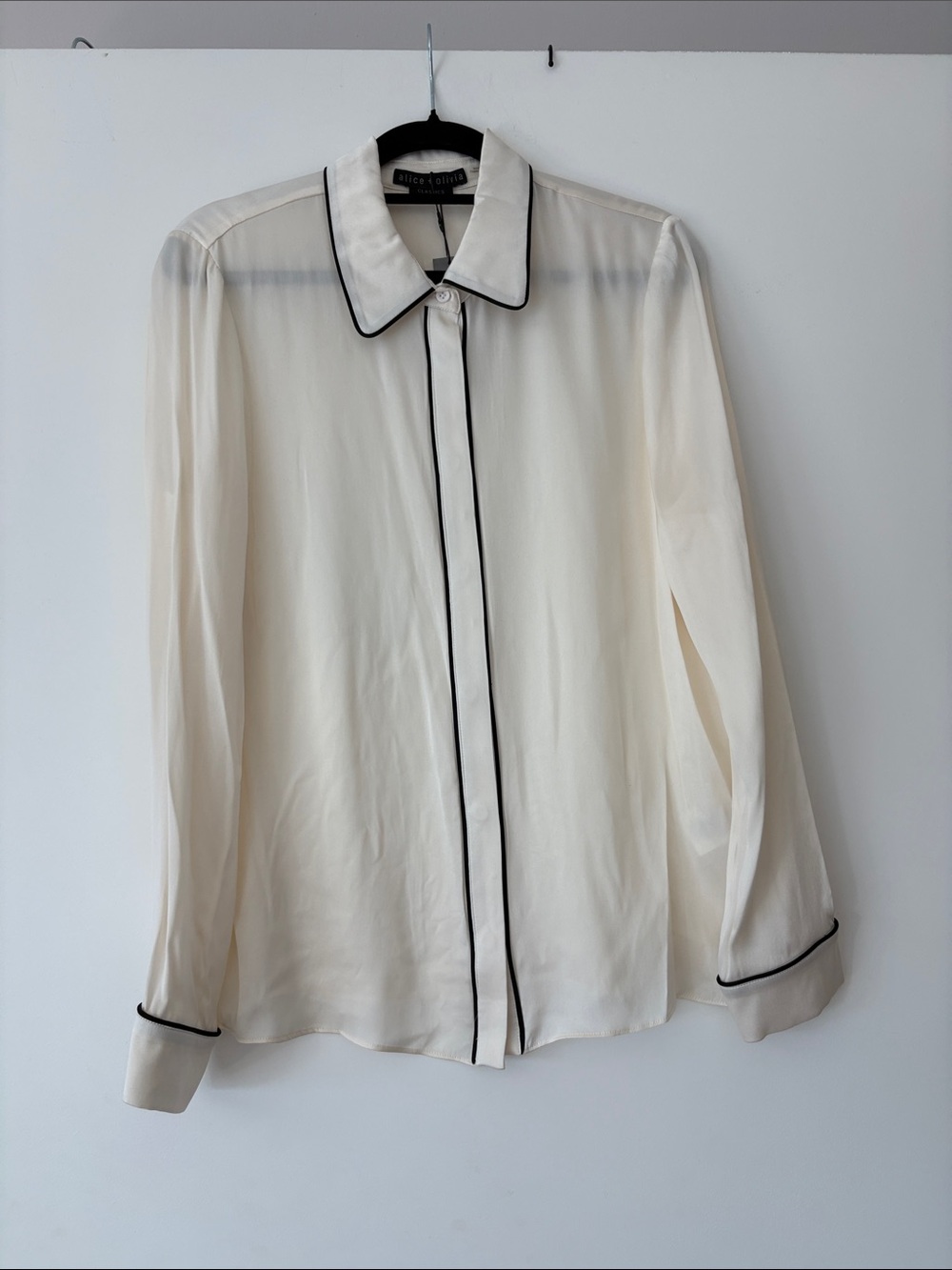 Alice + Olivia Cream Blouse with Black Piping